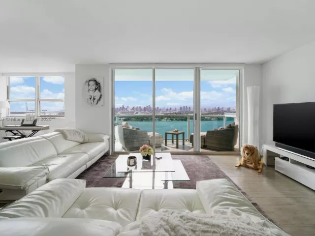 Продажа квартиры #2107 - фото 6666261