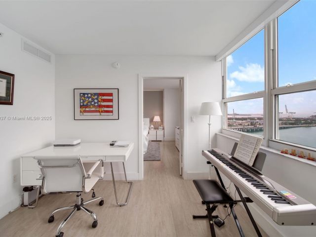 Продажа квартиры #2107 - фото 6666247