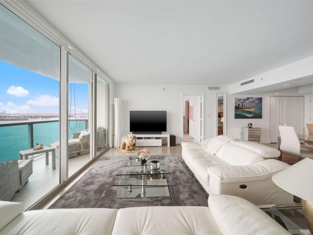 Продажа квартиры #2107 - фото 6666257