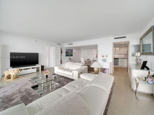 Продажа квартиры #2107 - фото 6666259