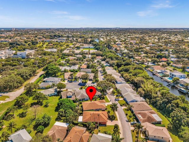 Продажа дома по адресу 162 Del Rio Boulevard - фото 6689379