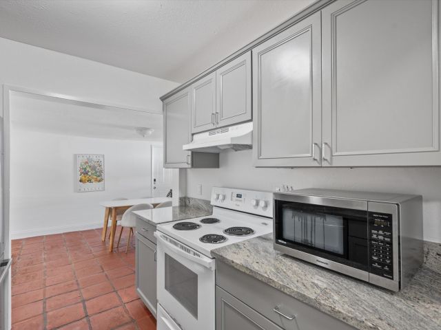 Продажа дома по адресу 724 Mcintosh Street - фото 6663292