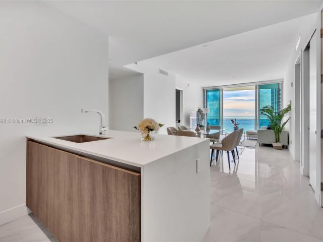 Квартира в аренду номер1003 - фото 6663897