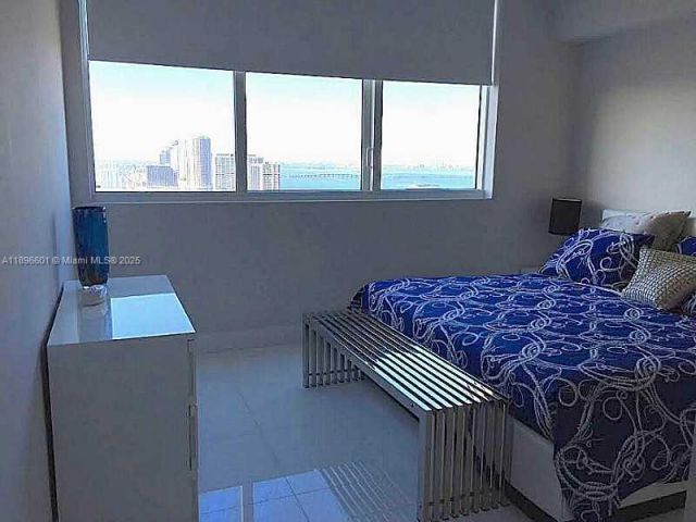 Квартира в аренду номер3408 - фото 6681892