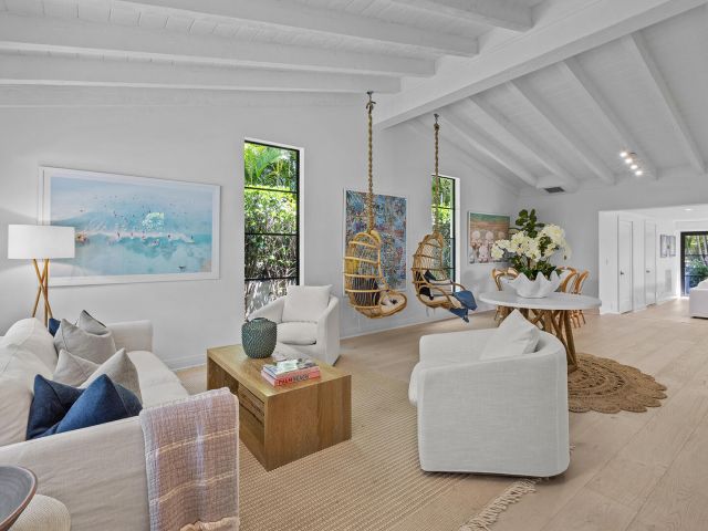 Продажа дома по адресу 3214 Washington Road - фото 6682626