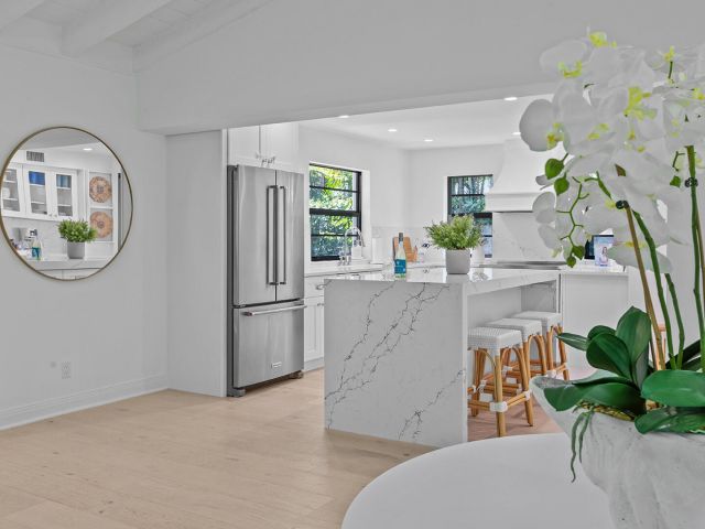 Продажа дома по адресу 3214 Washington Road - фото 6682628