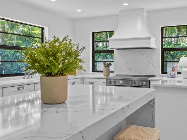 Продажа дома по адресу 3214 Washington Road - фото 6682634