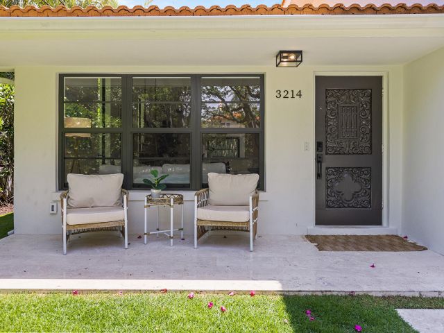 Продажа дома по адресу 3214 Washington Road - фото 6682638