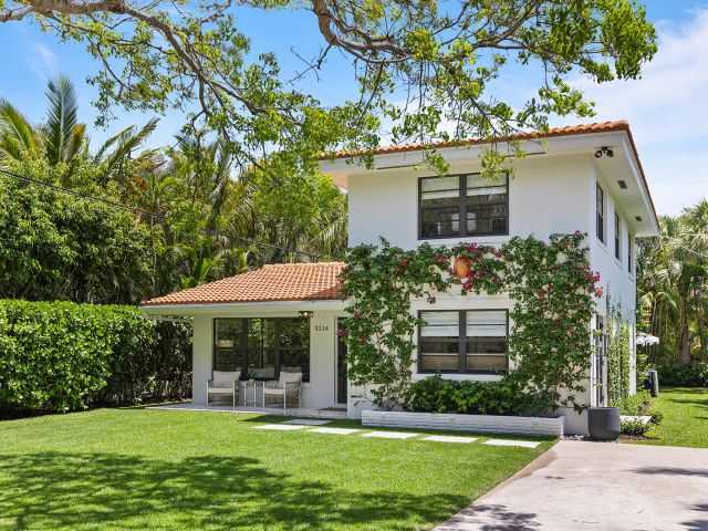 Продажа дома по адресу 3214 Washington Road - фото 6682641