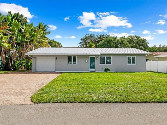 Дом в аренду по адресу 2360 NE 15th Terrace - фото 6694104