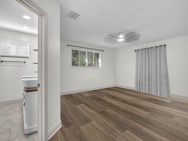 Продажа дома по адресу 15225 SW 235th Street - фото 6698666