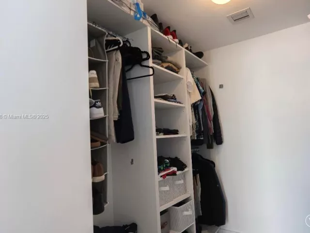 Продажа квартиры #4509 - фото 6662623