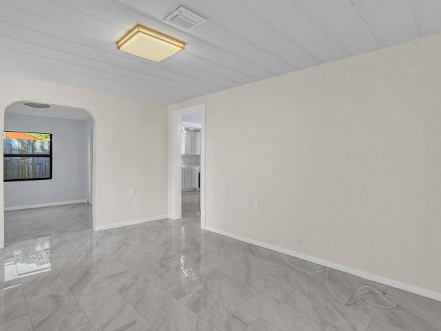 Продажа дома по адресу 503 58th Street - фото 6677506