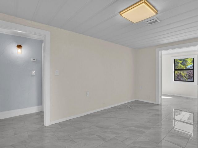 Продажа дома по адресу 503 58th Street - фото 6677507