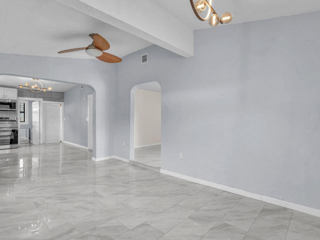 Продажа дома по адресу 503 58th Street - фото 6677516