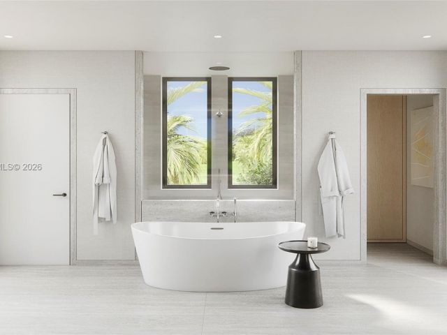 Продажа дома по адресу 1007 Fisher Island Drive - фото 6684211