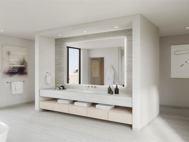 Продажа дома по адресу 1007 Fisher Island Drive - фото 6684212