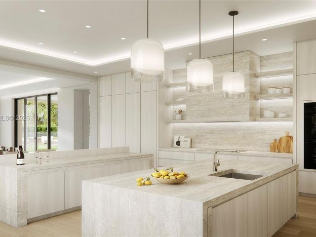 Продажа дома по адресу 1007 Fisher Island Drive - фото 6684218