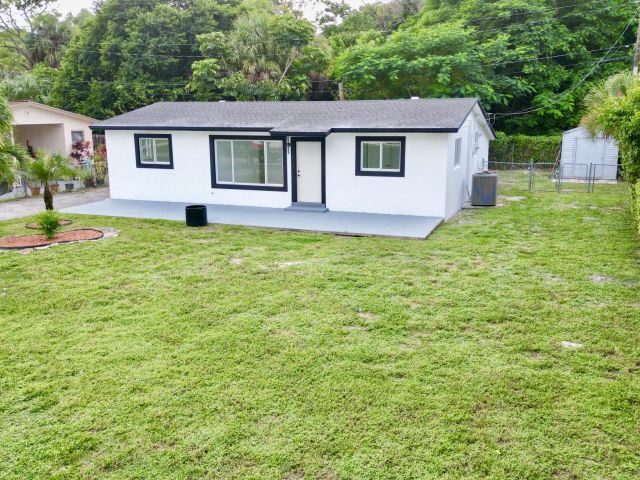 Продажа дома по адресу 773 Arlington Drive - фото 6678447