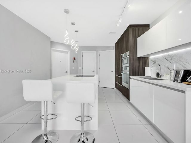 Продажа квартиры #806 - фото 6678354