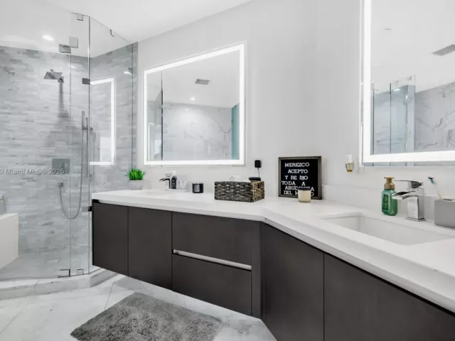 Продажа квартиры #806 - фото 6678342