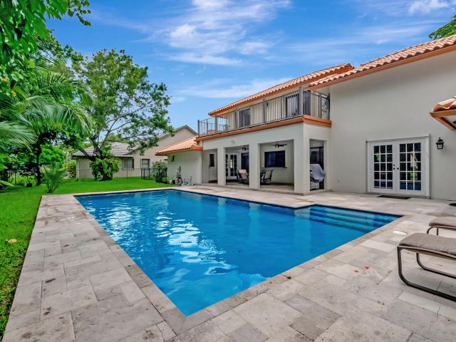 Дом в аренду по адресу 2244 NW 39th Drive - фото 6706817