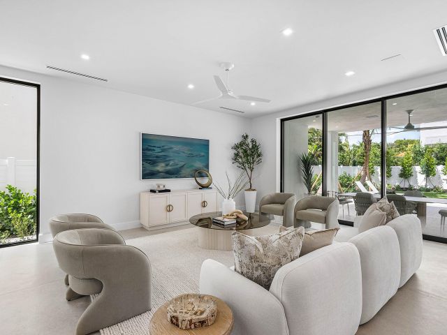 Продажа дома по адресу 721 Lake Avenue N - фото 6682495