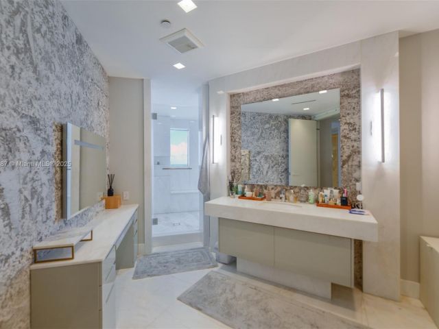 Продажа квартиры #3204 - фото 6670726