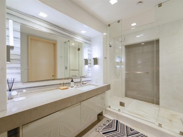 Продажа квартиры #3204 - фото 6670728