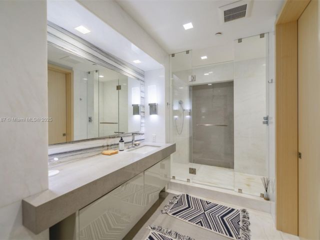 Продажа квартиры #3204 - фото 6670729