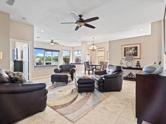 Продажа дома по адресу 960 Bear Island Circle - фото 6677554