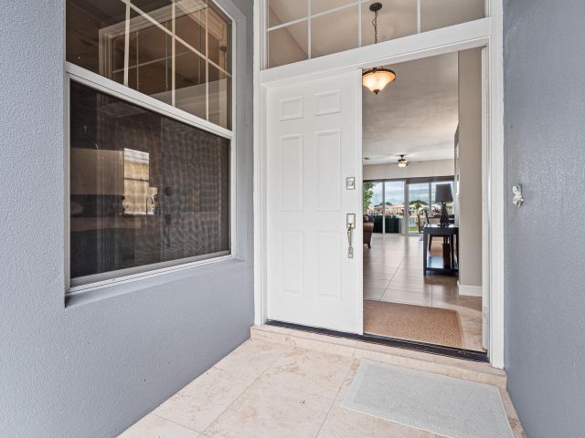 Продажа дома по адресу 960 Bear Island Circle - фото 6677557