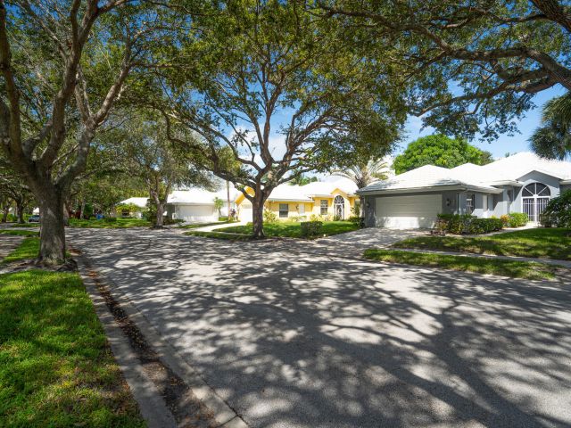 Продажа дома по адресу 960 Bear Island Circle - фото 6677559