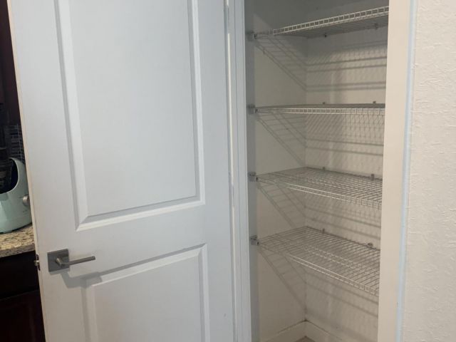 Дом в аренду по адресу 2468 Timber Forest Drive - фото 6677538