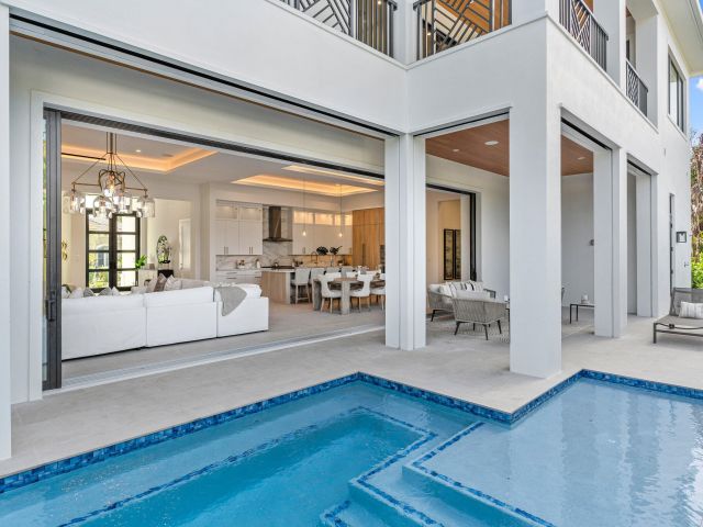 Продажа дома по адресу 2609 NE 27 Way - фото 6702392