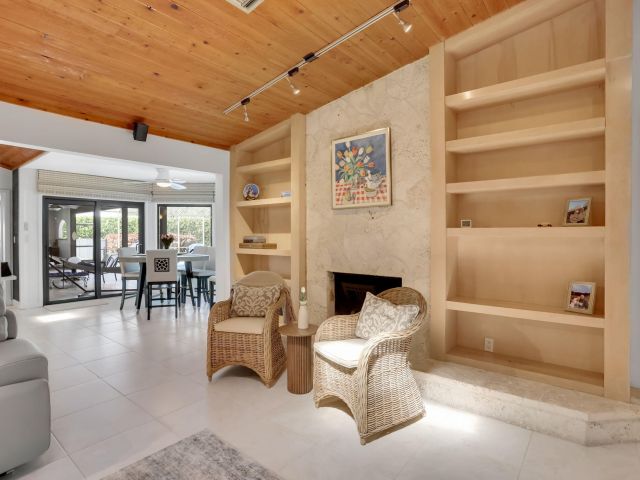 Дом в аренду по адресу 2903 Banyan Boulevard Circle NW - фото 6699298