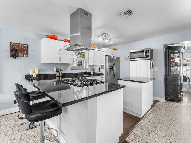 Продажа дома по адресу 439 45th Street - фото 6669128