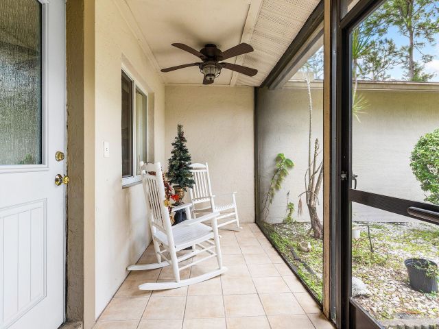 Продажа дома по адресу 12752 Key Lime Boulevard - фото 6670335