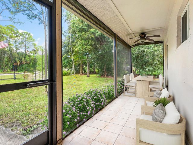 Продажа дома по адресу 12752 Key Lime Boulevard - фото 6670337