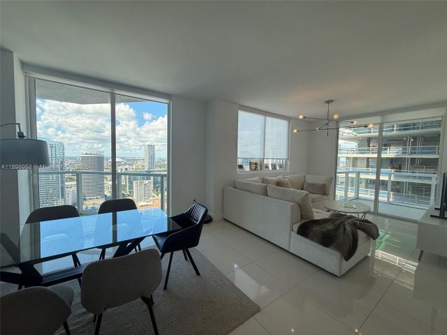 Продажа квартиры #3708 - фото 6669736