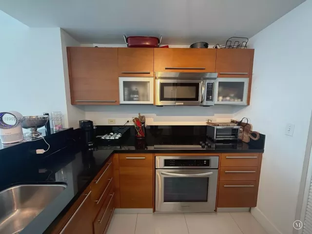 Продажа квартиры #3708 - фото 6669728