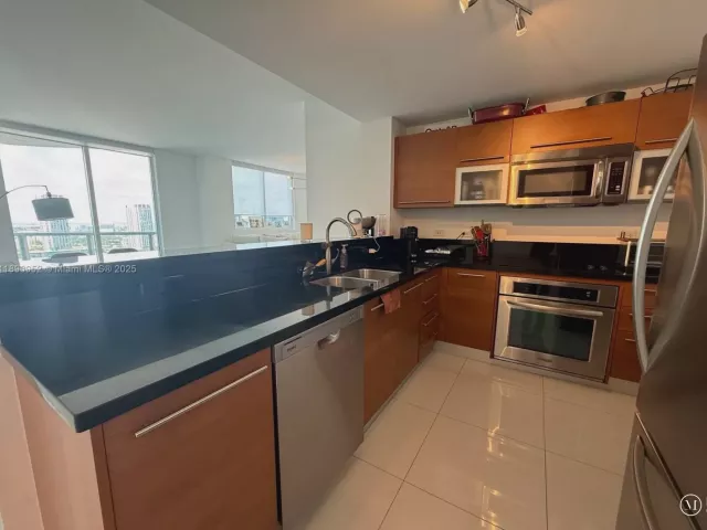 Продажа квартиры #3708 - фото 6669729