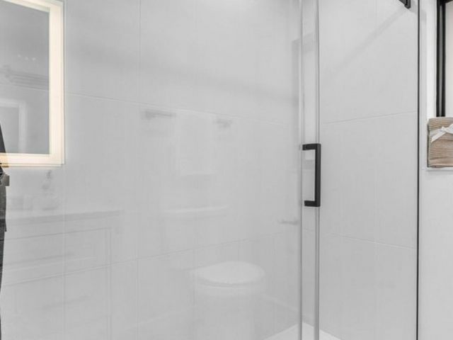 Дом в аренду по адресу 608 SE 2nd Avenue Avenue - фото 6784470