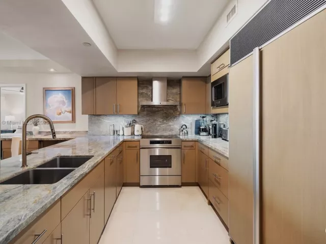 Квартира в аренду номер1003 - фото 6669093