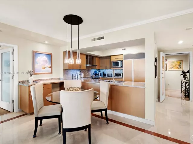 Квартира в аренду номер1003 - фото 6669090