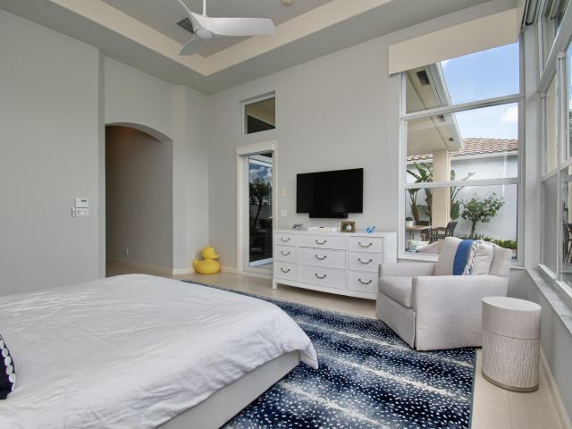 Дом в аренду по адресу 7916 Montecito Place - фото 6671436