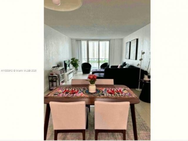 Продажа квартиры #1117 - фото 6670081