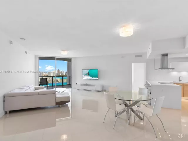 Продажа квартиры #1704 - фото 6671316