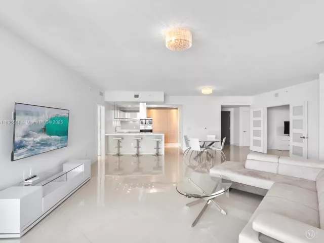 Продажа квартиры #1704 - фото 6671317