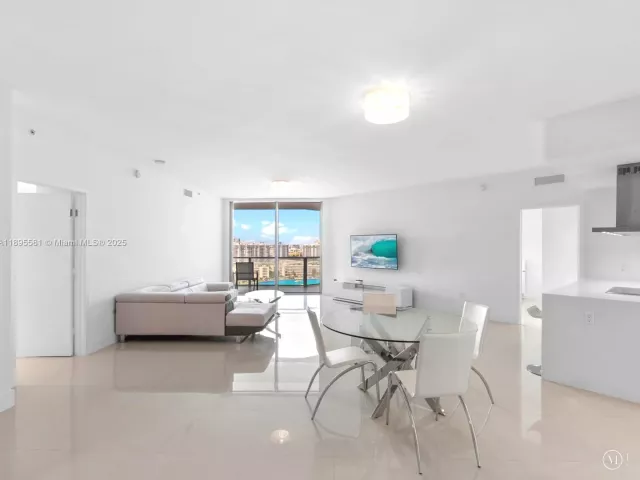 Продажа квартиры #1704 - фото 6671318